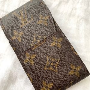 🚫SOLD🚫 Louis Vuitton cigarette/makeup case